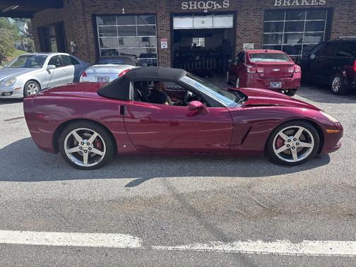 Red 2007 Chevrolet Corvette Base