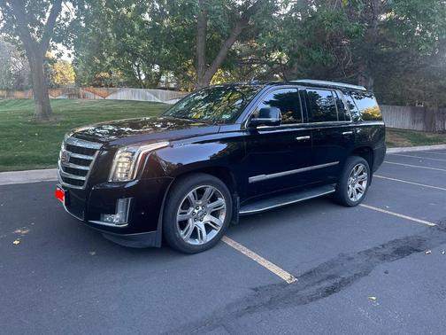 Black 2017 Cadillac Escalade Luxury