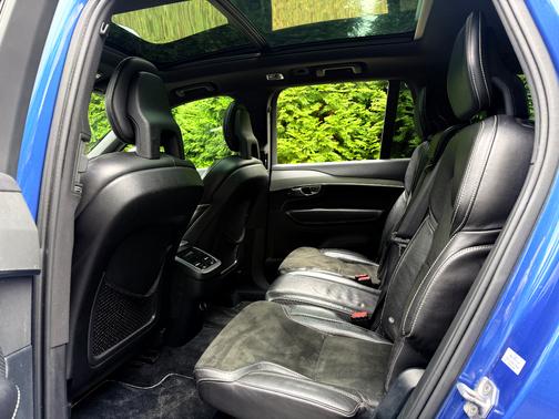 2016 Volvo XC90 T6 R-Design