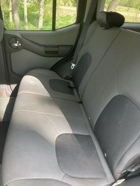 White 2011 Nissan Xterra S