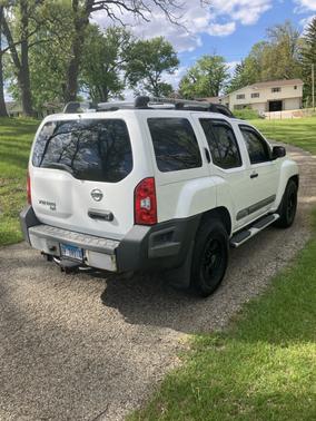 White 2011 Nissan Xterra S
