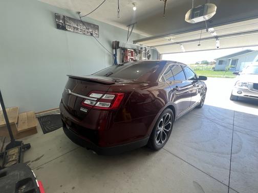 2015 Ford Taurus SHO