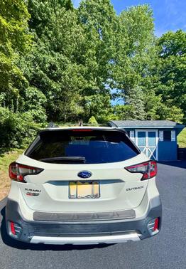 White 2021 Subaru Outback Limited