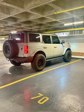 Gray 2022 Ford Bronco Outer Banks