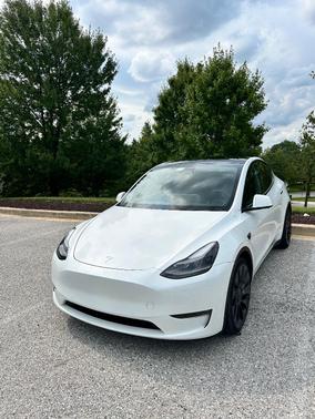 White 2022 Tesla Model Y Performance