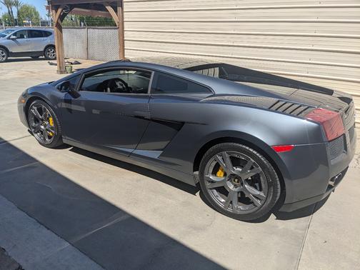 Gray 2006 Lamborghini Gallardo SE