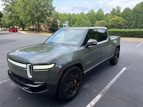 Green 2022 Rivian R1T Launch Edition