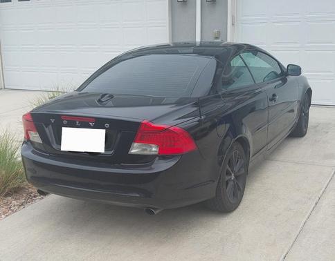 Brown 2012 Volvo C70 T5