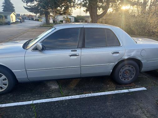 2003 Mercury Grand Marquis LS