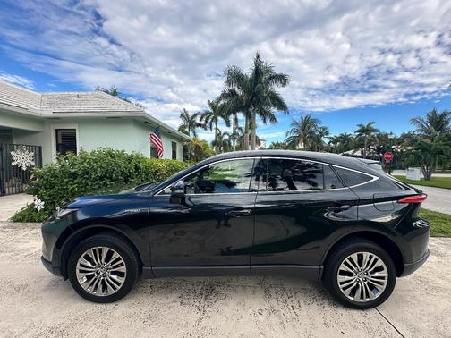 Black 2021 Toyota Venza Limited