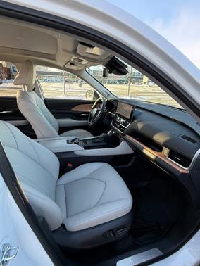 2025 Toyota Grand Highlander Platinum