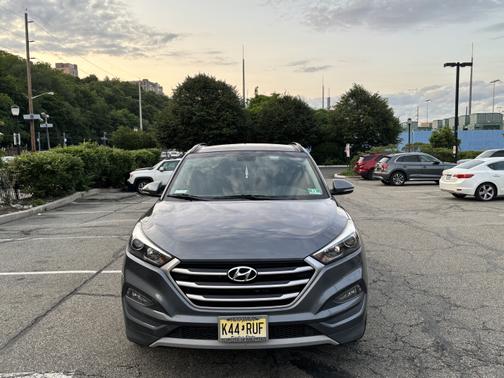 2018 Hyundai TUCSON Value