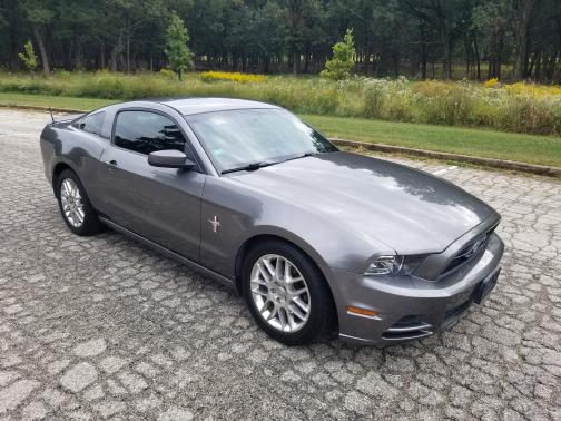 2014 Ford Mustang V6 Premium
