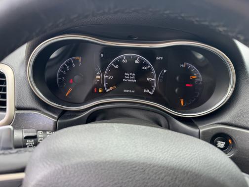 2017 Jeep Grand Cherokee Laredo
