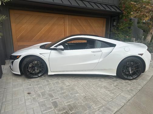 White 2018 Acura NSX Base