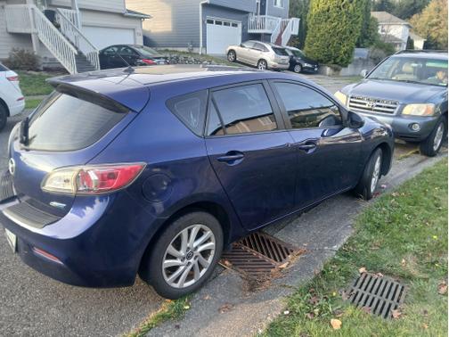 2013 Mazda Mazda3 i Touring