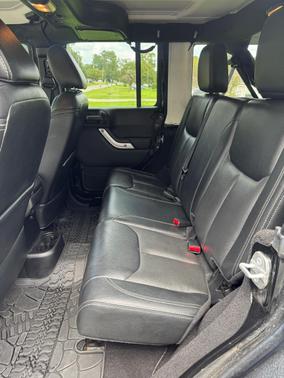 Black 2016 Jeep Wrangler Unlimited Rubicon