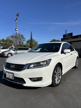 White 2014 Honda Accord Sport