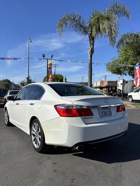 White 2014 Honda Accord Sport