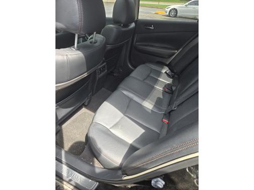2012 Nissan Maxima SV