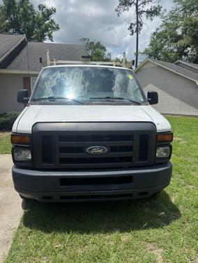 White 2013 Ford E250 Cargo