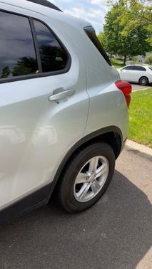 Silver 2022 Chevrolet Trax LT