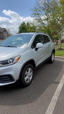 Silver 2022 Chevrolet Trax LT