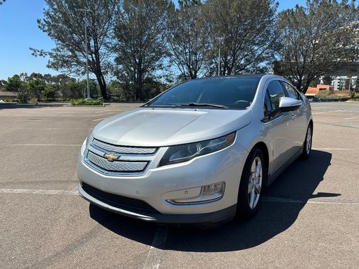 2012 Chevrolet Volt Base