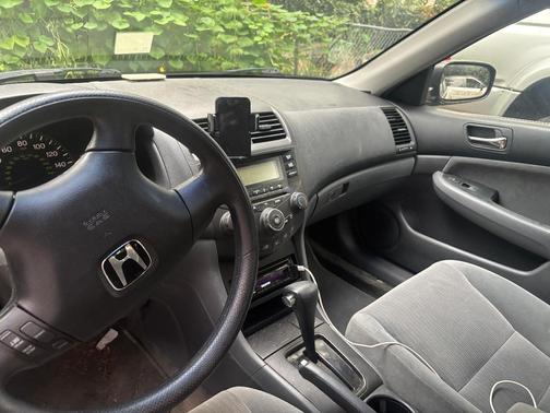 Silver 2005 Honda Accord LX