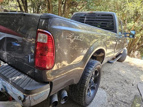 Gray 2008 Ford F-350 XLT Crew Cab Super Duty