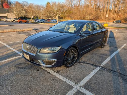 2017 Lincoln MKZ Hybrid Reserve