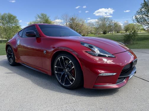Red 2015 Nissan 370Z NISMO