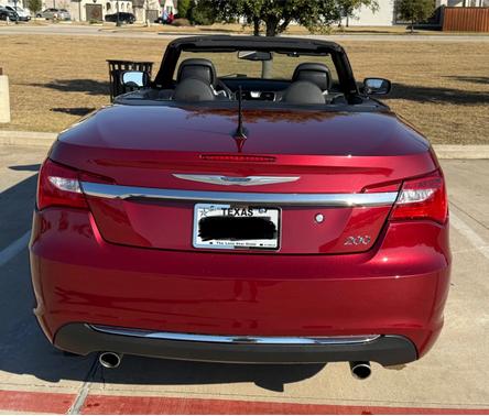 2014 Chrysler 200 Limited
