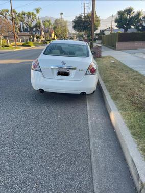 White 2012 Nissan Altima 2.5 S