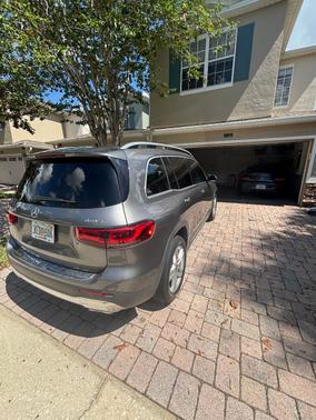 Gray 2021 Mercedes-Benz GLB 250 4MATIC
