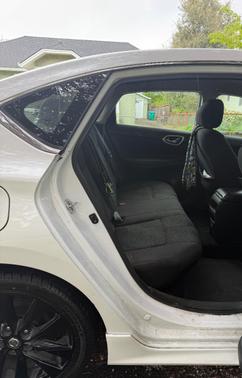 White 2018 Nissan Sentra SR