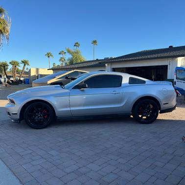 2012 Ford Mustang V6