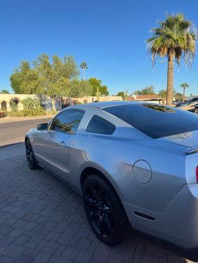 2012 Ford Mustang V6