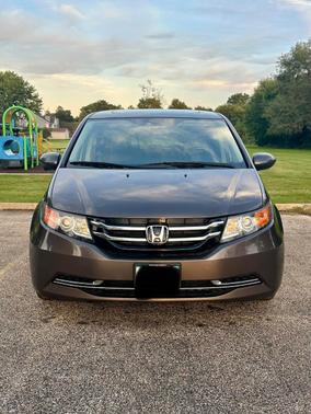 Gray 2016 Honda Odyssey EX-L