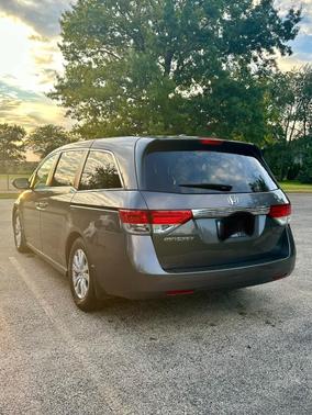 Gray 2016 Honda Odyssey EX-L