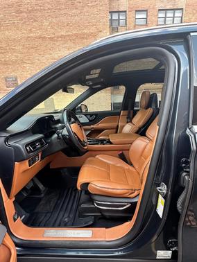 Blue 2020 Lincoln Aviator Black Label AWD