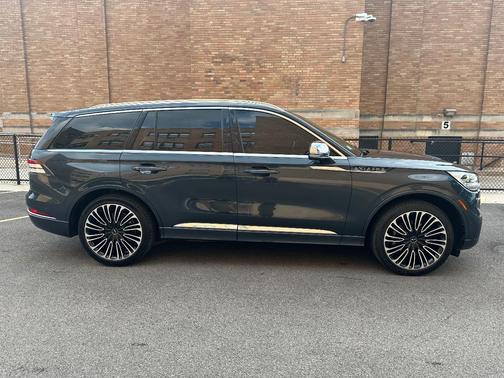 Blue 2020 Lincoln Aviator Black Label AWD