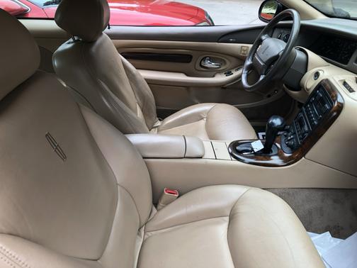 1997 Lincoln Mark VIII Base