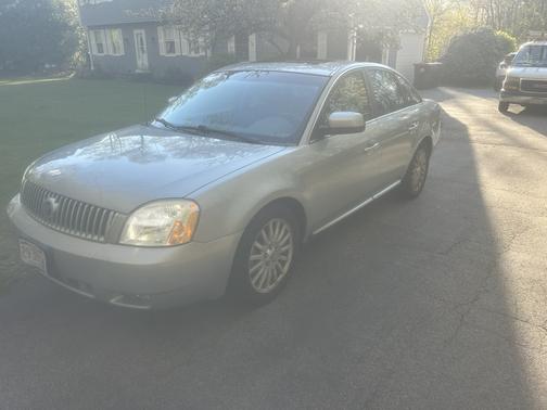 Gray 2007 Mercury Montego Premier