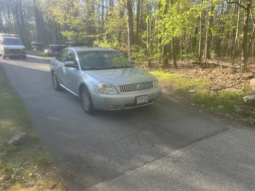 Gray 2007 Mercury Montego Premier