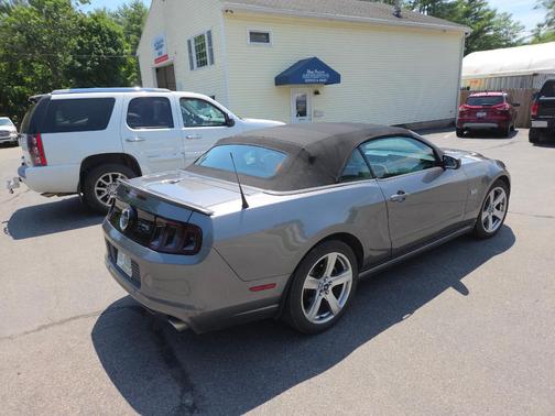 Gray 2013 Ford Mustang GT Premium