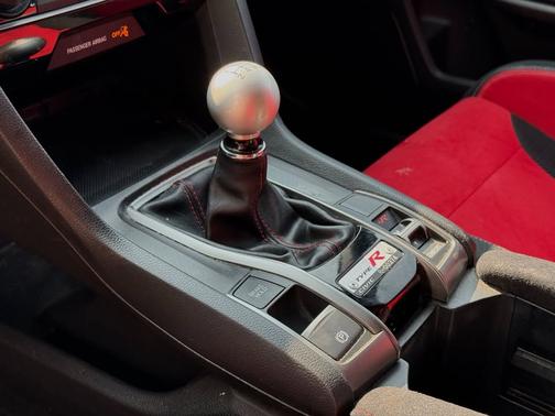 2017 Honda Civic Type R Touring