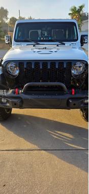 2022 Jeep Gladiator Willys