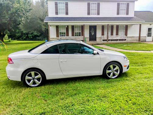 2012 Volkswagen Eos Lux