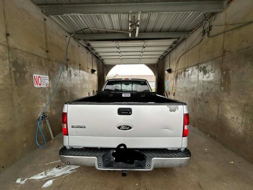 Silver 2007 Ford F-150 XLT SuperCrew